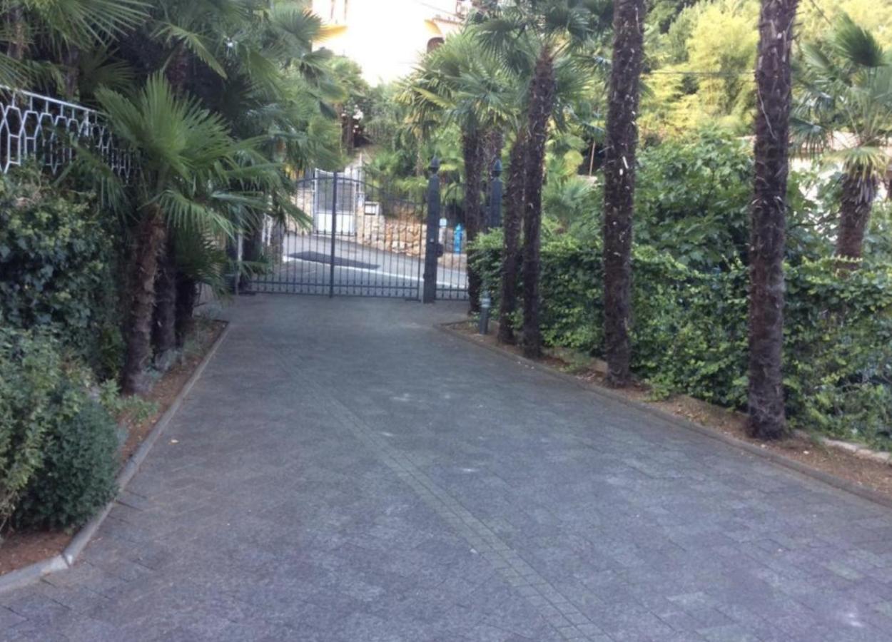 Apartman Mare Opatija Exteriör bild